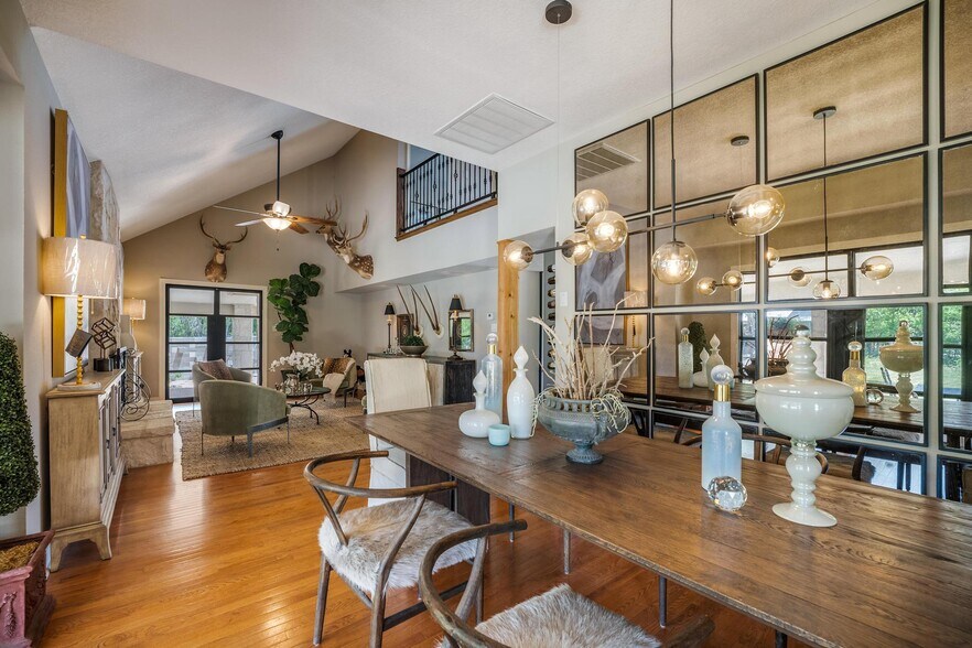 More Photos Of 6 US Highway 87, Comfort Office For Sale