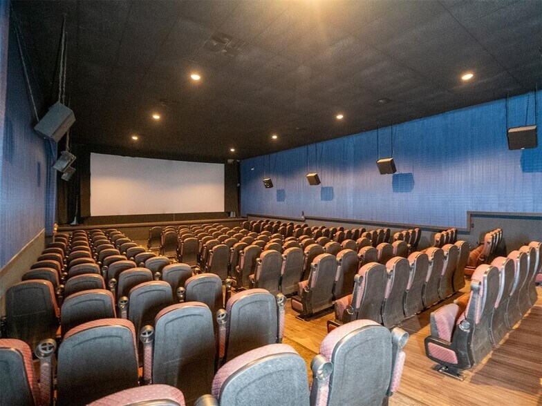 More Photos Of 1110 Stothers Ave, Seminole Theater Concert Hall For Sale