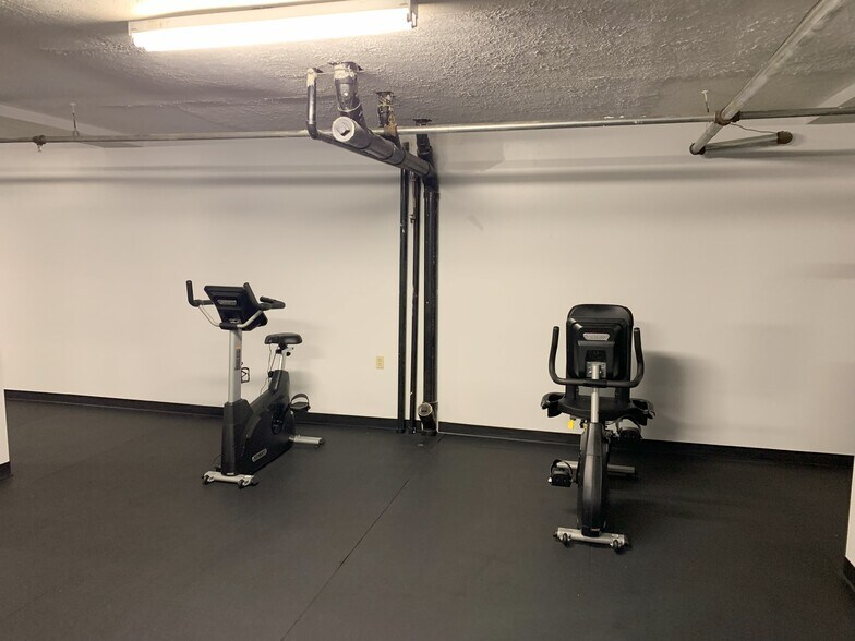 More Photos Of 59 Lincoln Way E, Massillon Apartments For Lease