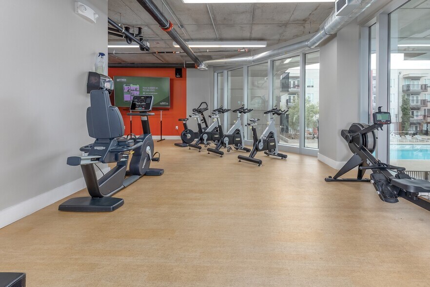 More Photos Of 801 NW 10th St, Oklahoma City Apartments For Lease