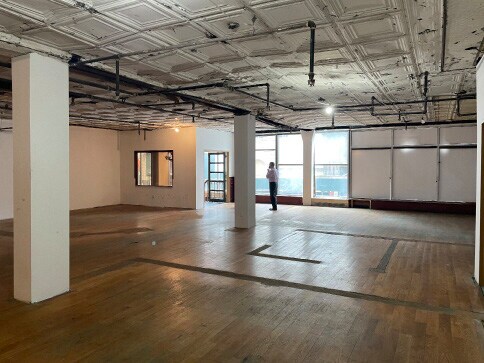 More Photos Of 255 Fifth Ave, New York Loft Creative Space For Lease