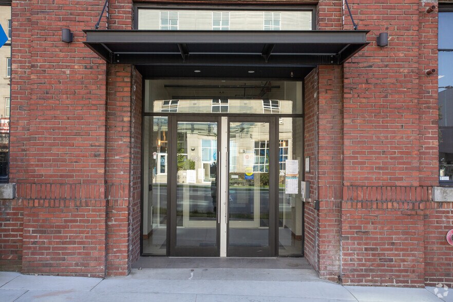 More Photos Of 70-78 2nd Ave E, Vancouver Office For Lease