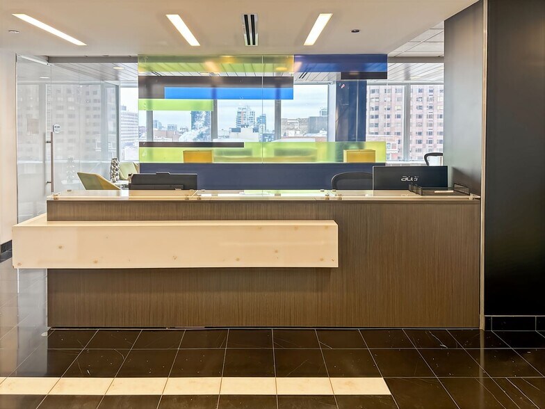 More Photos Of 111 W Jackson Blvd, Chicago Coworking Space