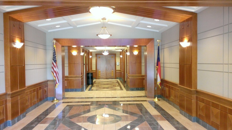 More Photos Of 300 Parkbrooke Pl, Woodstock Office For Sale