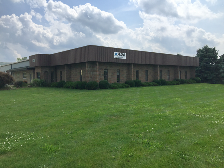 More Photos Of 1735 W 53rd St, Anderson Manufacturing For Sale