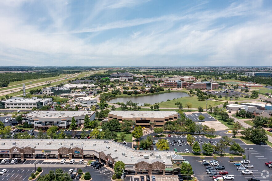 More Photos Of 13801 Wireless Way, Oklahoma City Office For Lease