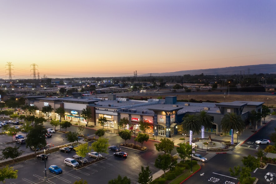 More Photos Of 43330-43612 Pacific Commons Blvd, Fremont Unknown For Lease