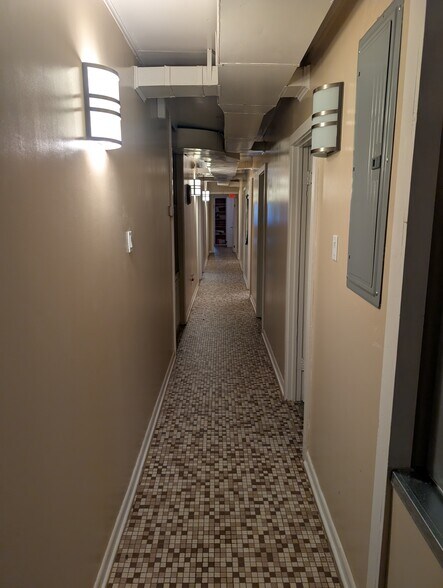 More Photos Of 101 Marapai Rd, Prescott Specialty For Sale