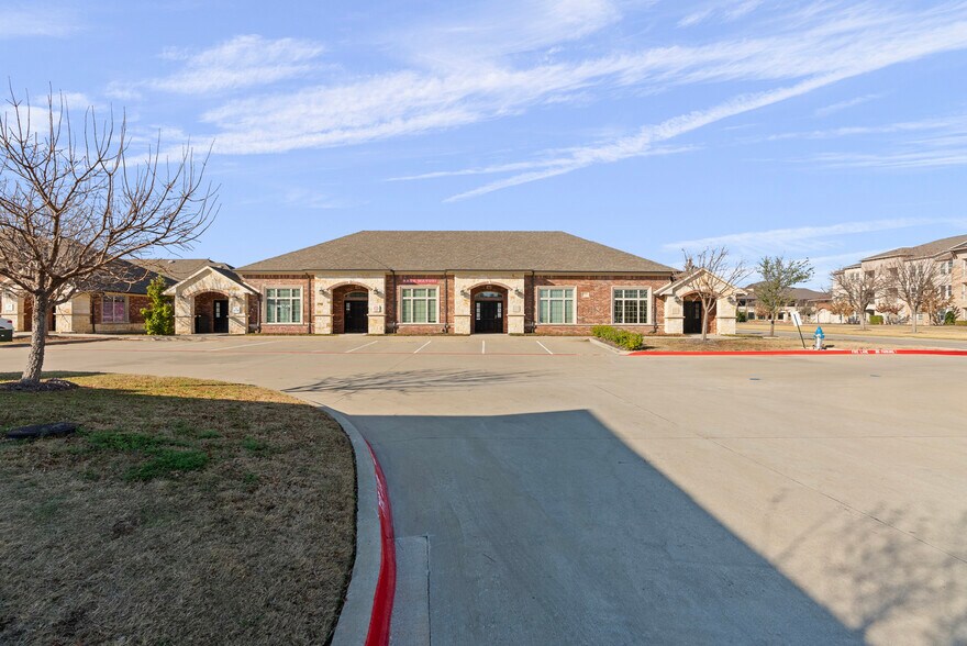 More Photos Of 8951 Collin McKinney Pky, McKinney Unknown For Lease