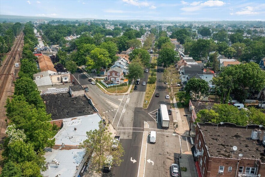 More Photos Of 7-17-21 Hoffman, East Orange Distribution For Sale