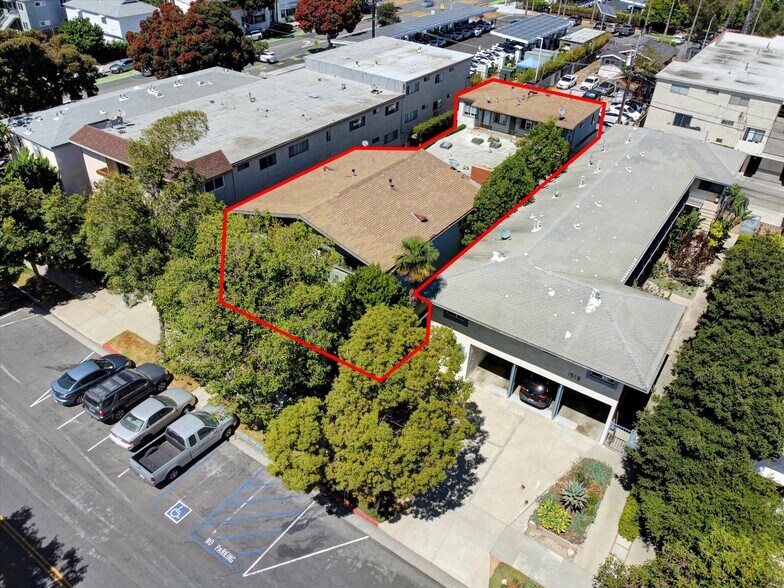 More Photos Of 1511 12th St, Santa Monica Multifamily For Sale