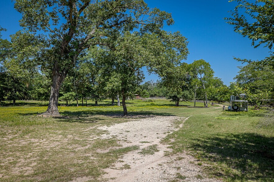 More Photos Of 26298 Hwy 105 W, Montgomery Land For Sale