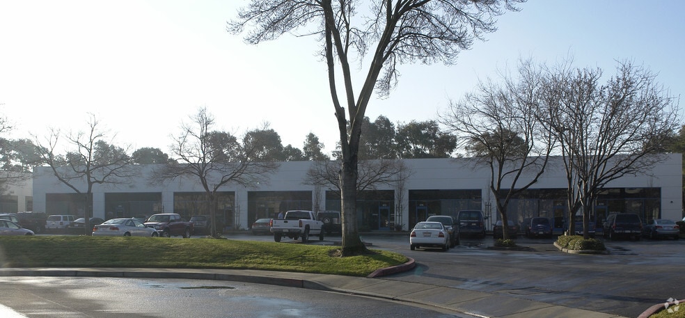 Primary Photo Of 462 Lindbergh Ave, Livermore Light Distribution For Lease