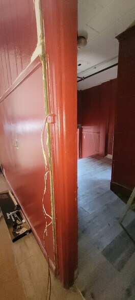 More Photos Of 8-10 E Hoosac St, Adams Restaurant For Sale