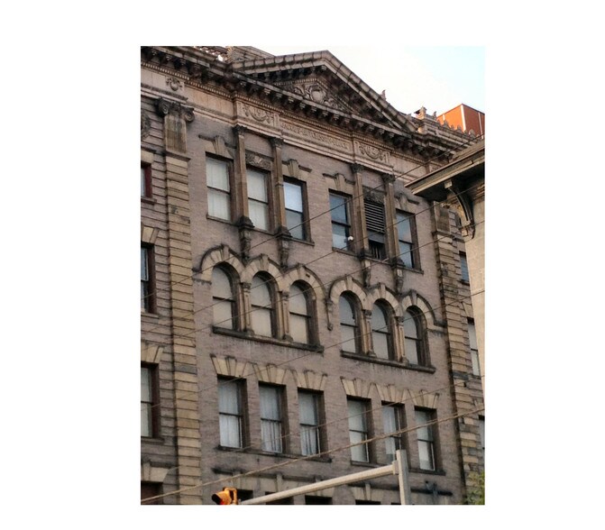 More Photos Of 205 Adams St, Fairmont Office Residential For Sale