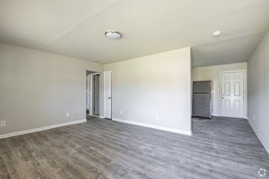 More Photos Of 661 Sherwood Dr, Jonesboro Apartments For Sale