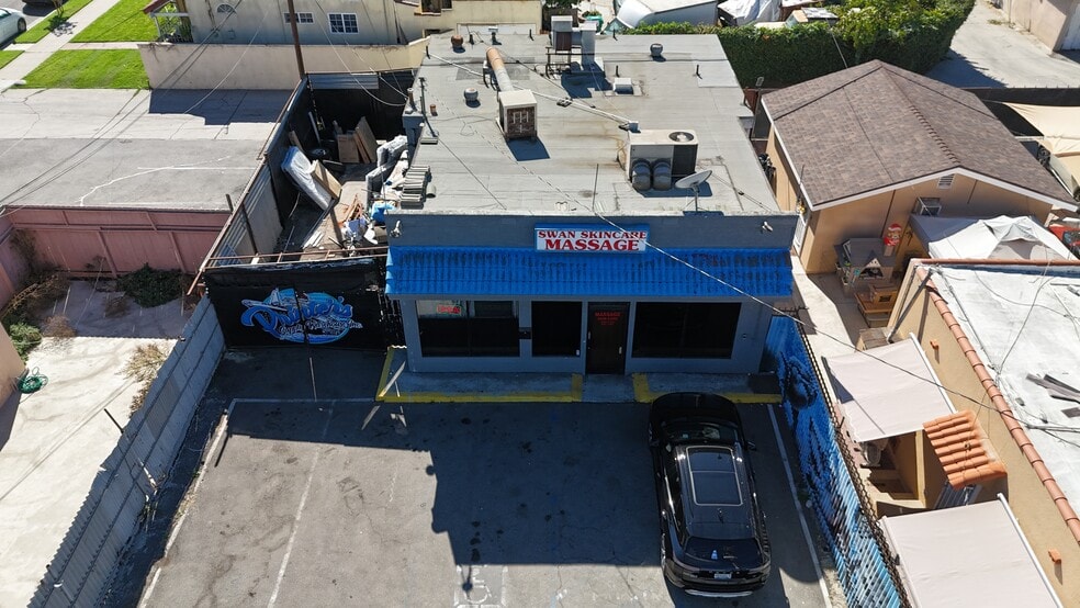 More Photos Of 1734 Artesia Blvd, Long Beach Convenience Store For Sale