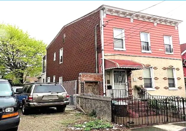 More Photos Of 400 Linwood St, Brooklyn Land For Sale