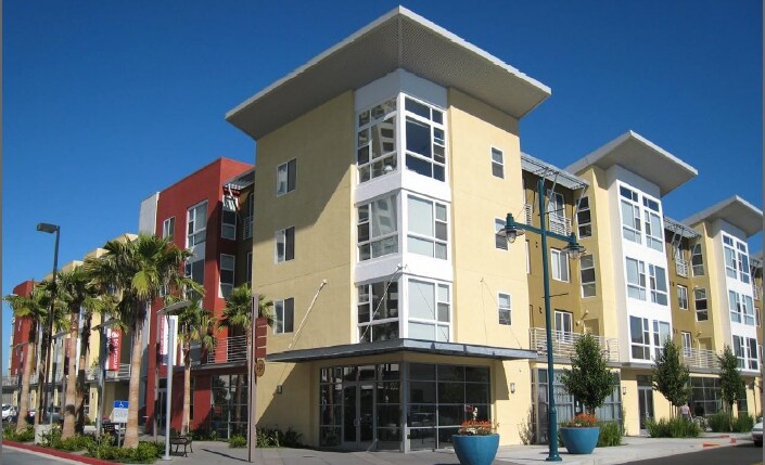 More Photos Of 6399 Christie Ave, Emeryville Apartments For Lease