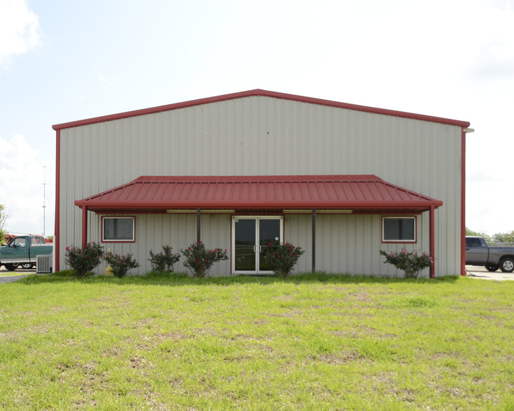 Primary Photo Of 4136 Interstate Highway 37, Odem Truck Terminal For Lease