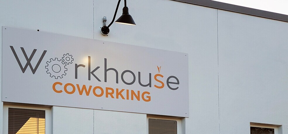 More Photos Of 6818-6824 S Manhattan Ave, Tampa Coworking Space