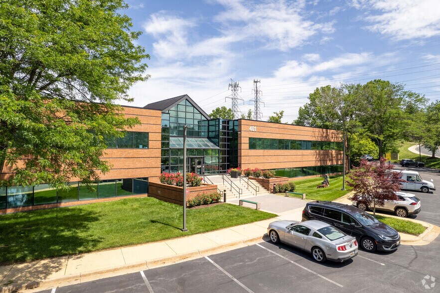 More Photos Of 401 Professional Dr, Gaithersburg Research And Development For Lease