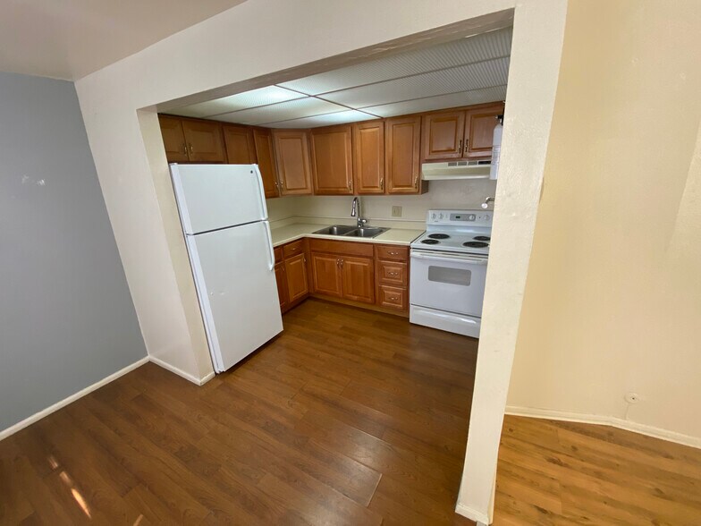 More Photos Of 7325 Tennyson St, Westminster Apartments For Sale