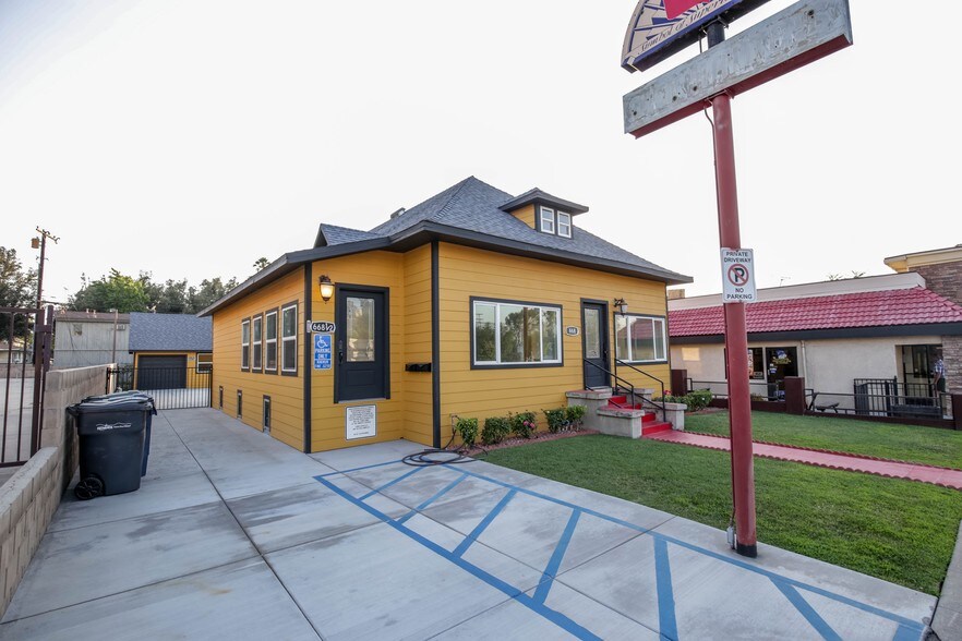 More Photos Of 668 E Redlands Blvd, Redlands Office For Sale