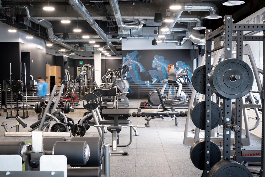 More Photos Of 701 B St, San Diego Office For Sale