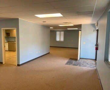 More Photos Of 40 E North St, Eureka Unknown For Lease
