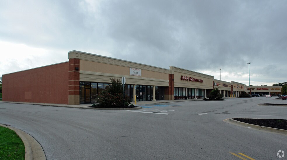 Primary Photo Of 490 Greenway View Dr, Chattanooga Unknown For Lease