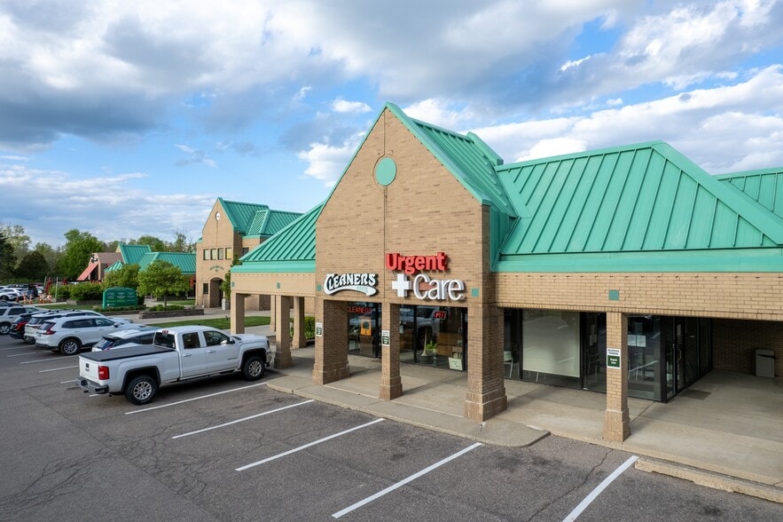 More Photos Of 7210 N Main St, Clarkston Medical For Lease