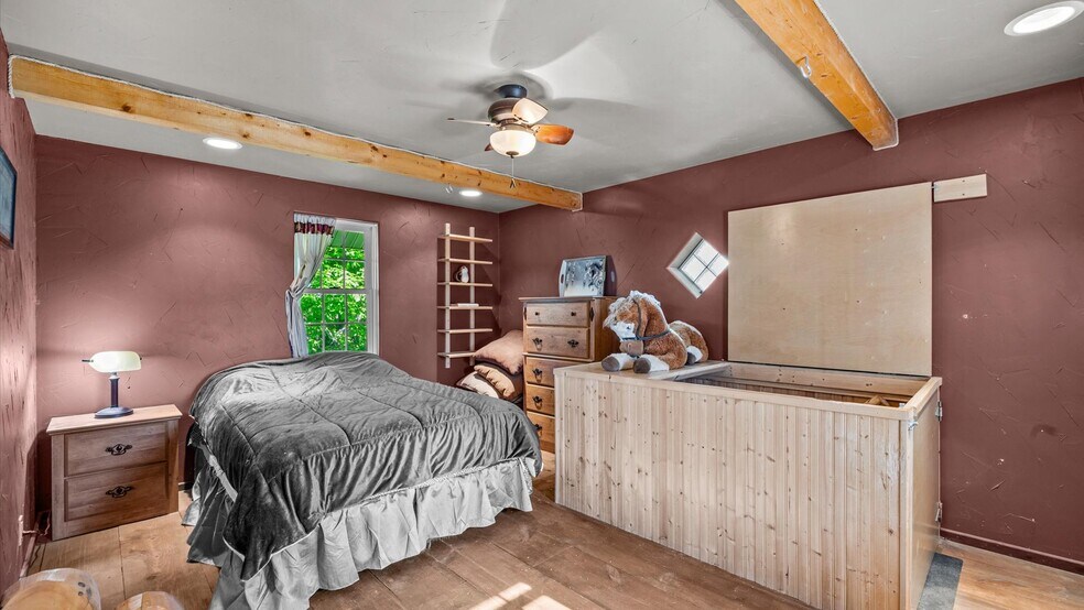 More Photos Of 41990 Cottonwood Creek Rd, Crawford Apartments For Sale