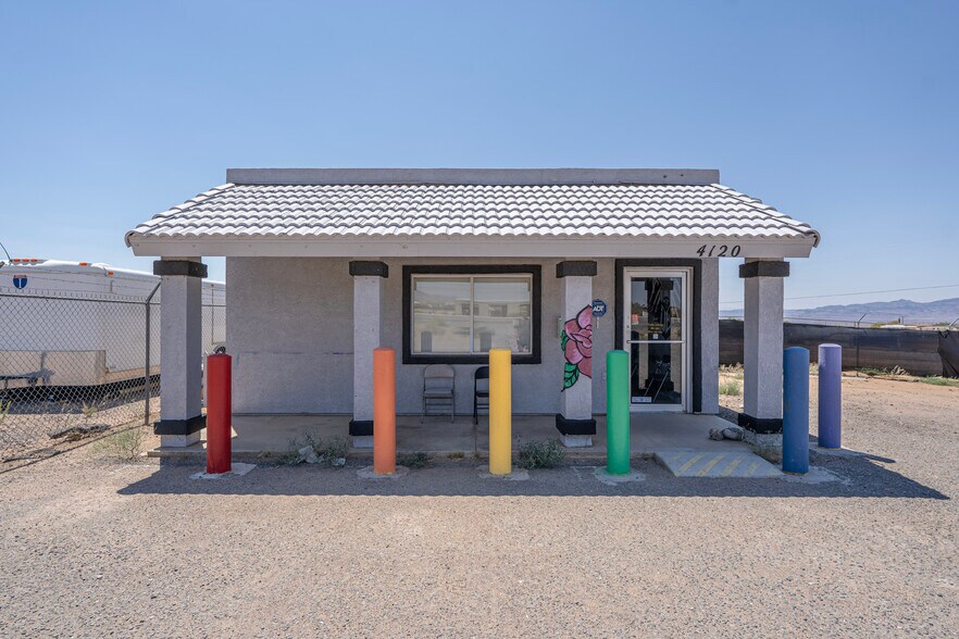 More Photos Of 4120 AZ-68, Golden Valley Warehouse For Sale