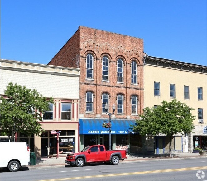 Primary Photo Of 26 S Sandusky St, Delaware Storefront Retail Office For Lease