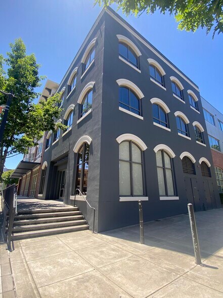 More Photos Of 101 2nd St, Petaluma Apartments For Lease