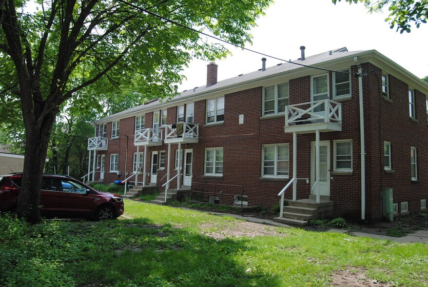 More Photos Of 2840 N 76th St, Milwaukee Apartments For Sale