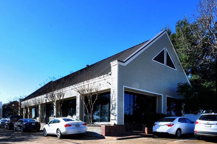 More Photos Of 16135 Preston Rd, Dallas Office For Lease