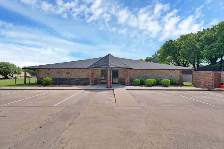 Primary Photo Of 130 S Moore Rd, Coppell Daycare Center For Sale