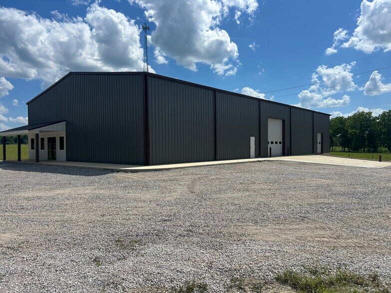 More Photos Of 36259 Alabama 25, Faunsdale Warehouse For Lease