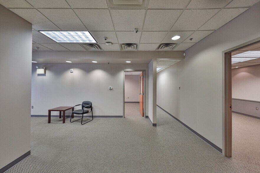 More Photos Of 2299 Brodhead Rd, Bethlehem Office For Sale