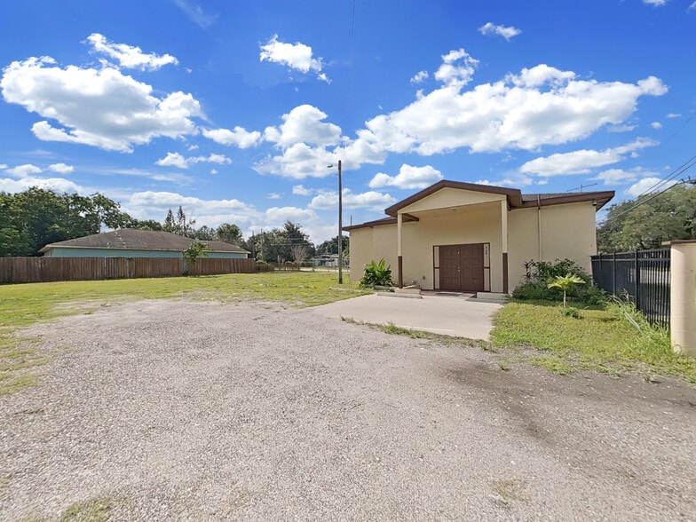 More Photos Of 4501 N 42nd St, Tampa Religious Facility For Sale