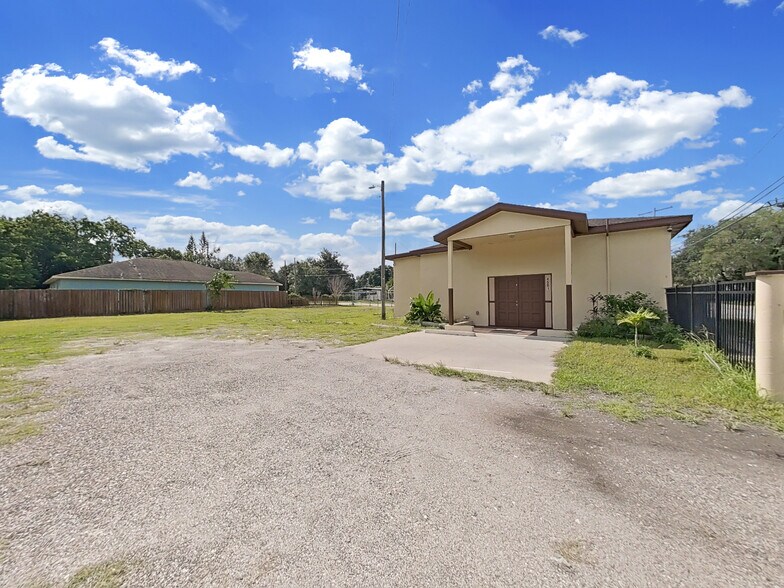 More Photos Of 4501 N 42nd St, Tampa Religious Facility For Sale