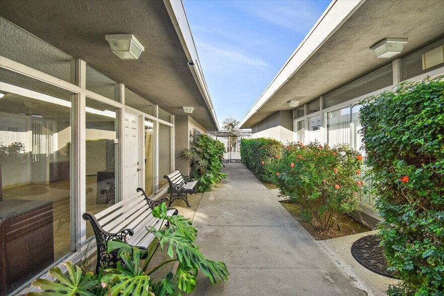 More Photos Of 1376 N Waterman Ave, San Bernardino Unknown For Lease