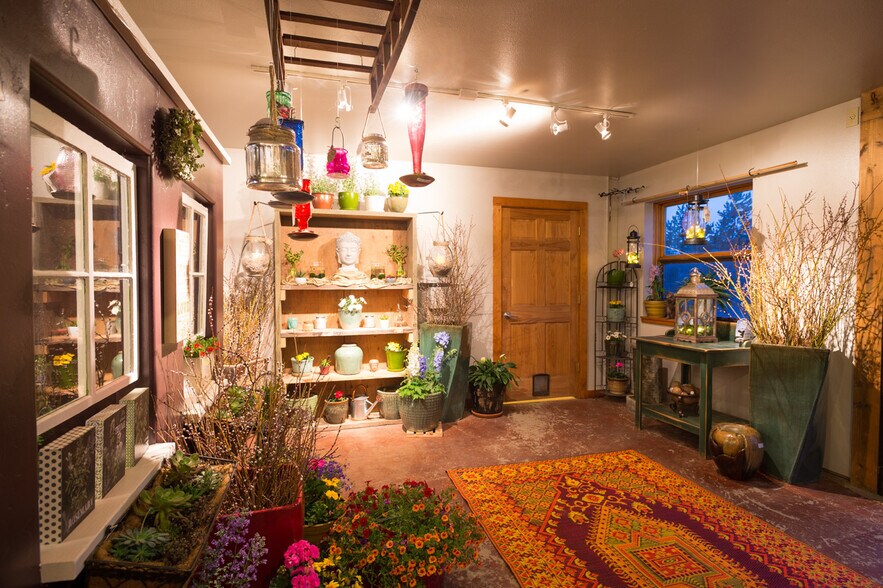 More Photos Of 305 Buckley Dr, Crested Butte Contractor Storage Yard For Sale