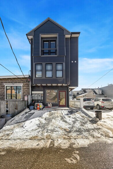 More Photos Of 235 E Market St, West Chester Apartments For Lease