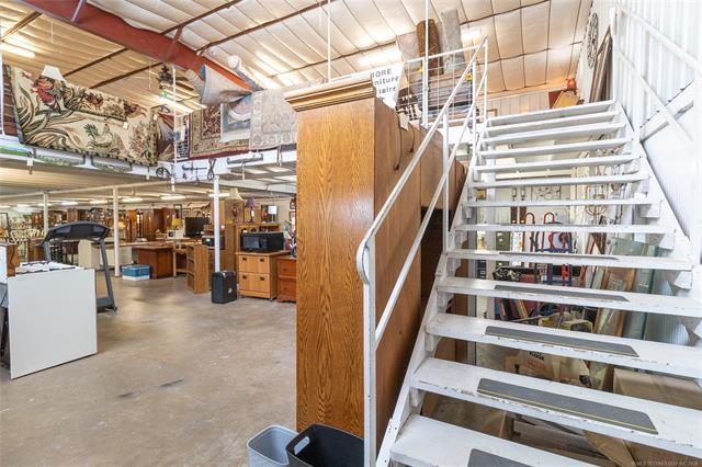 More Photos Of 1631 US HWY 69 Hwy, Mcalester Storefront Retail Office For Sale