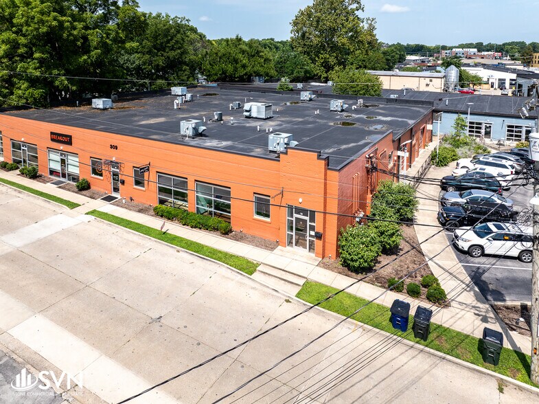 More Photos Of 309 N Ashland Ave, Lexington Warehouse For Lease