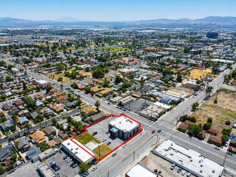 More Photos Of 909 N D St, San Bernardino Office For Sale