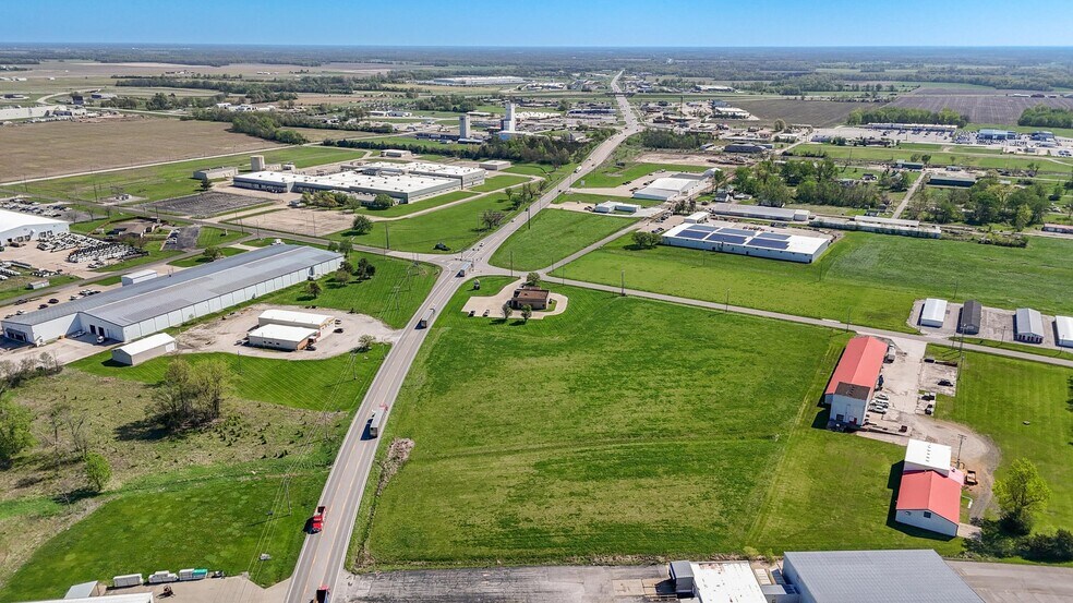 More Photos Of Highway 24 & Robertson Road, Moberly Land For Sale